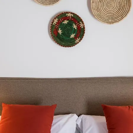 Hotel Curolla Petit